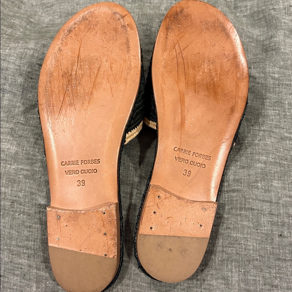 Carrie Forbes Adam Pom Raffia Tassel Slide Sandals Black Tan EU 39 US 8.5 EUC - Picture 3 of 7